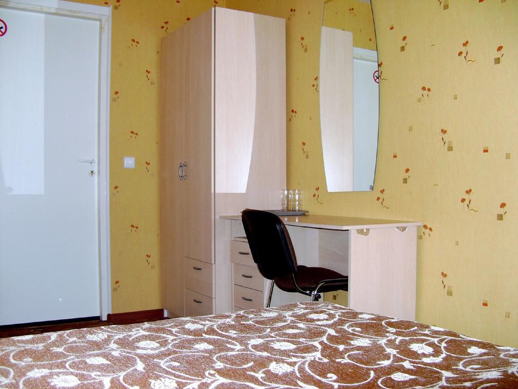 Eurohotel Maardu Quarto foto